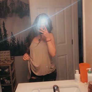 cute american eagle tank 🦋